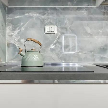Flow Urban Living By Different * Ferrare