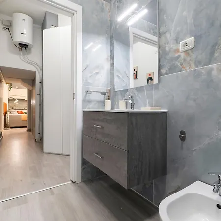 Flow Urban Living By Different Appartement *